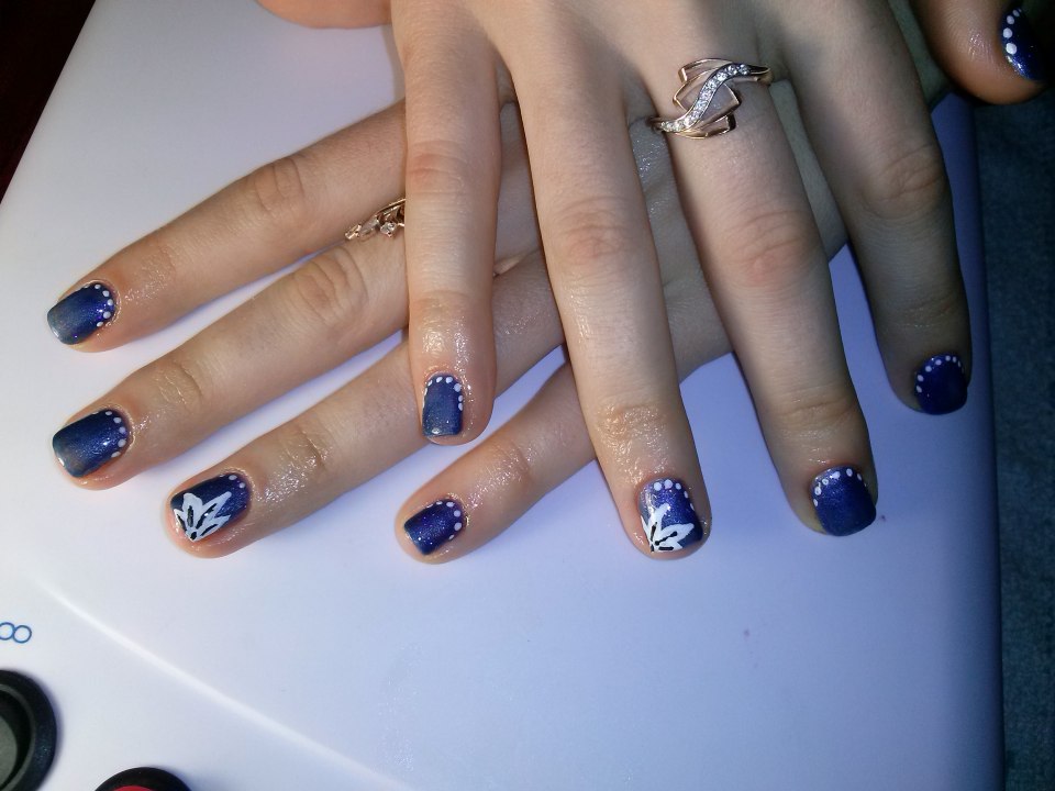 Шеллак нейл арт