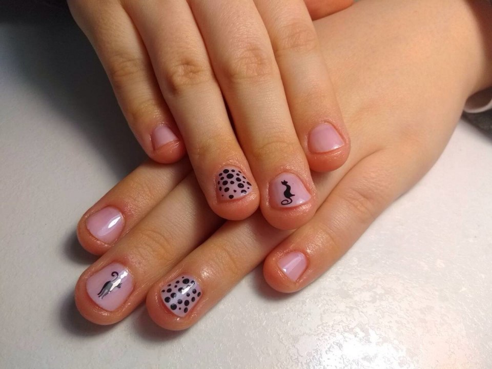 Маникюр с узором лак профессиональный