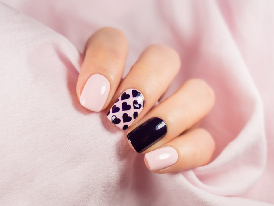 Маникюр на короткие ногти 2021 осень