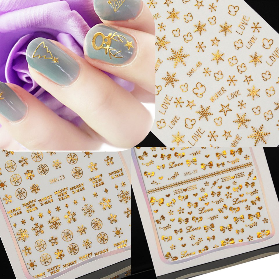 Маникюр с золотыми наклейками