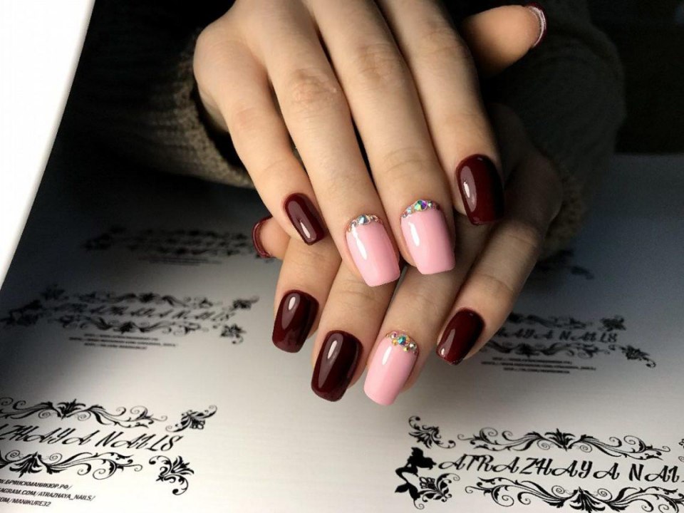 Шеллак бордовый с рисунком