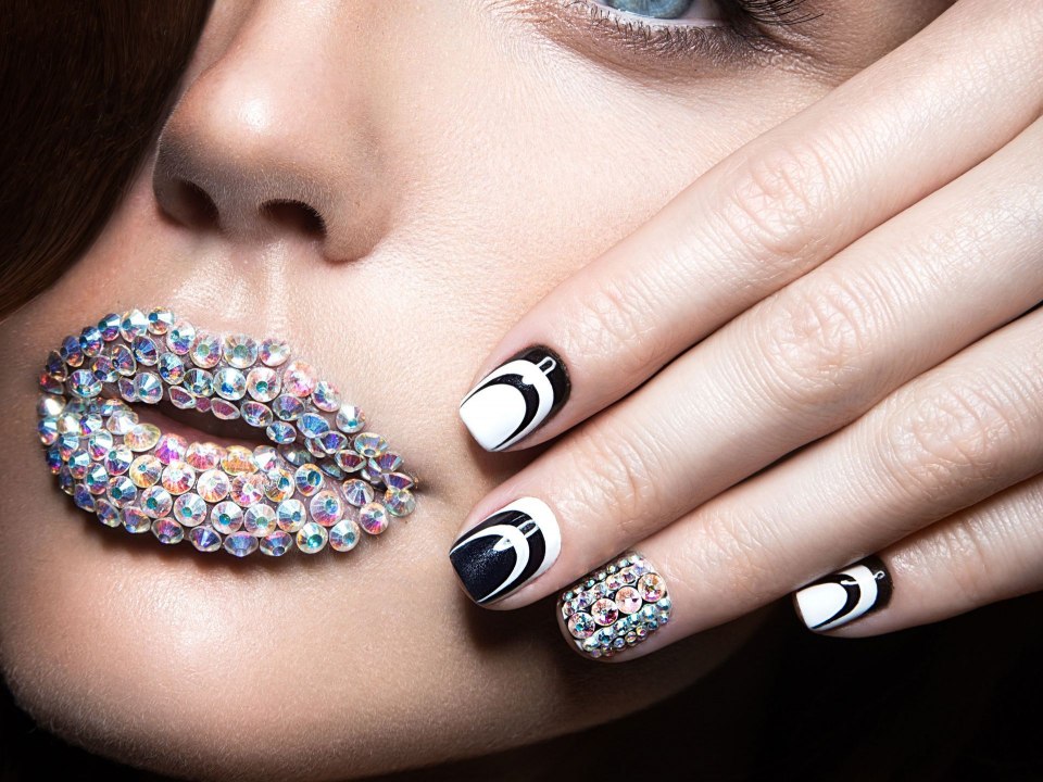 Стильный маникюр