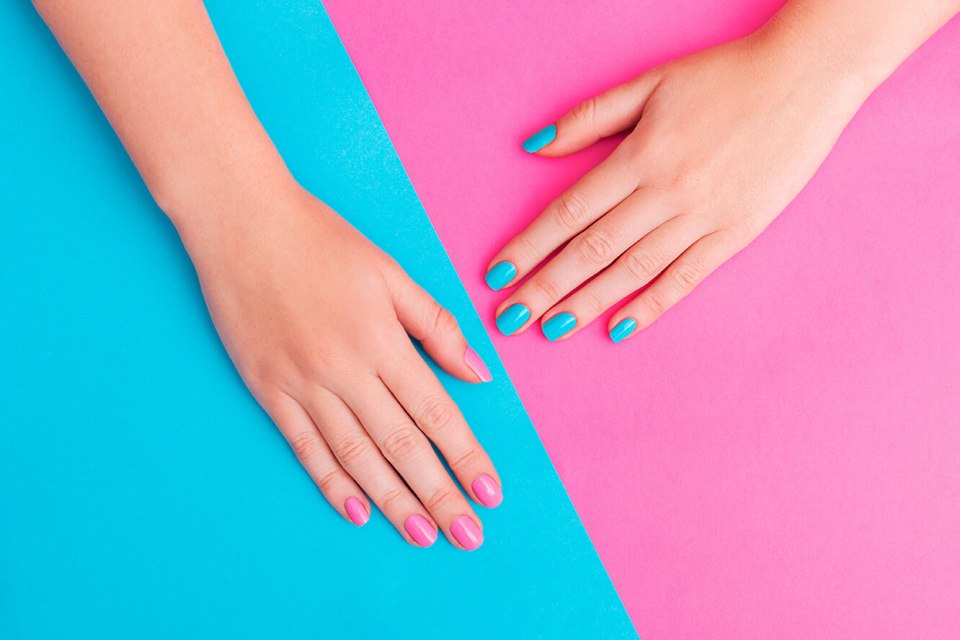 Маникюр две руки