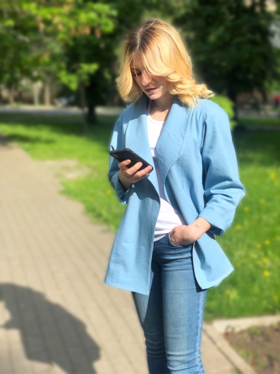 Короткий бирюзовый жакет