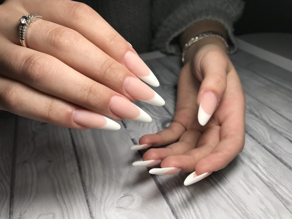 Длинные ногти без маникюра