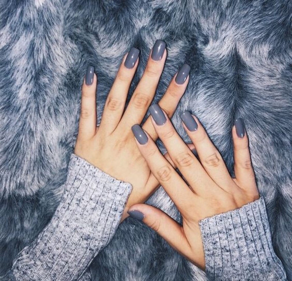 Цвета маникюра на зиму