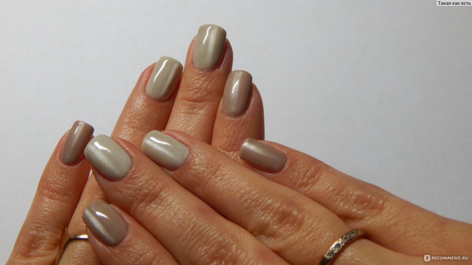 Маникюр кошачий глаз розовый