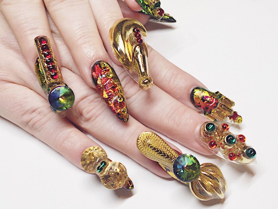 Экстравагантные ногти