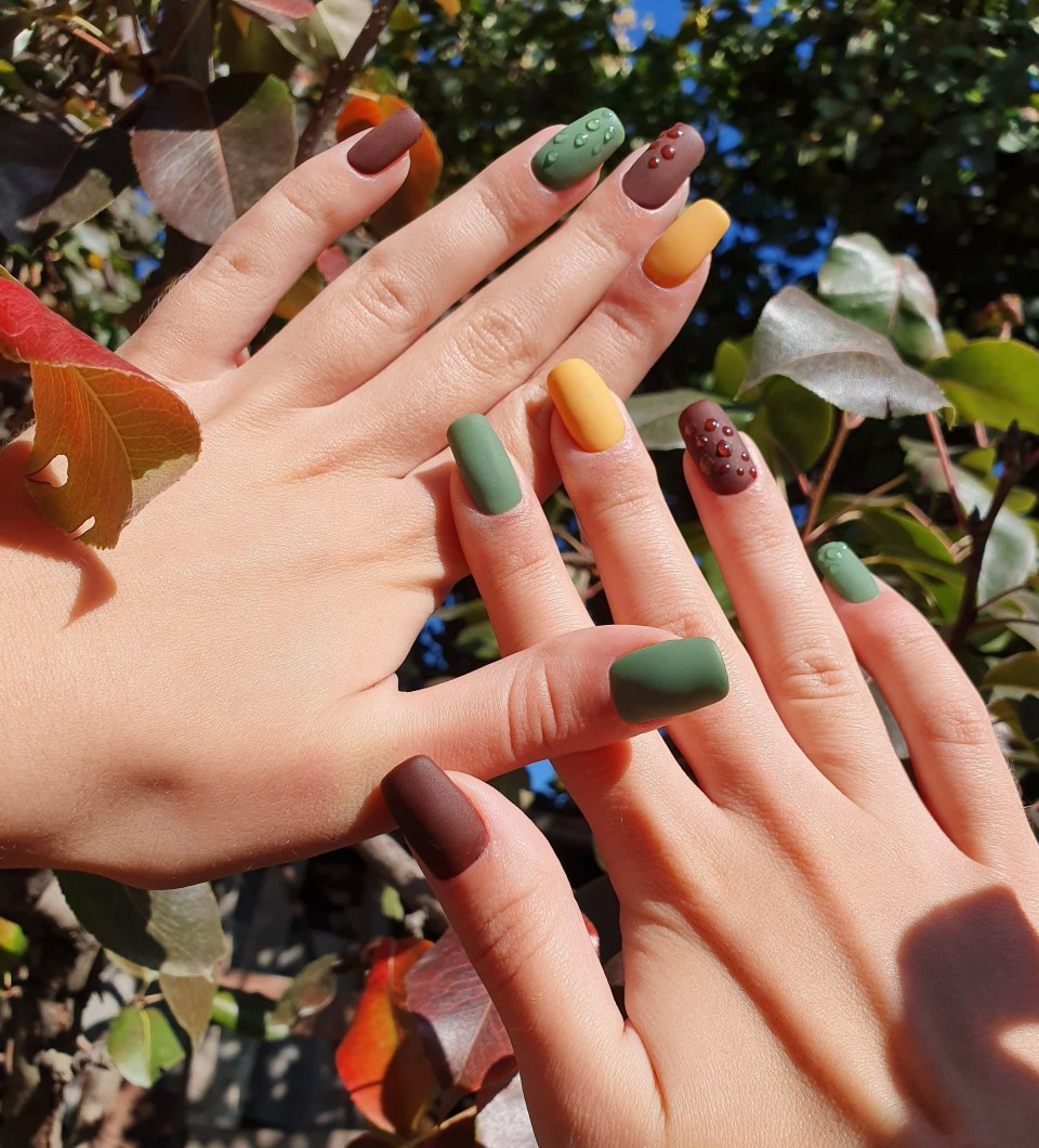 Ногти осень 21 синие