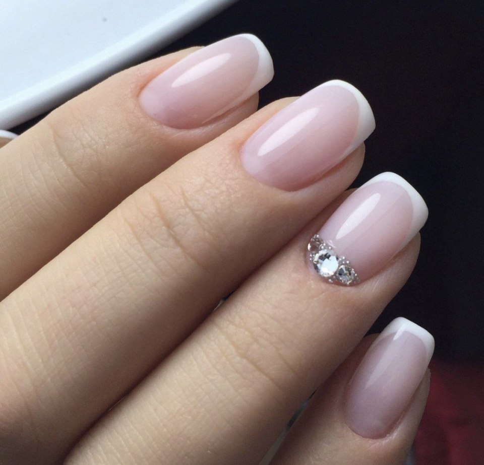 Нюдовый френч