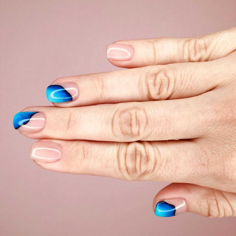 Маникюр на короткие ногти асимметрия