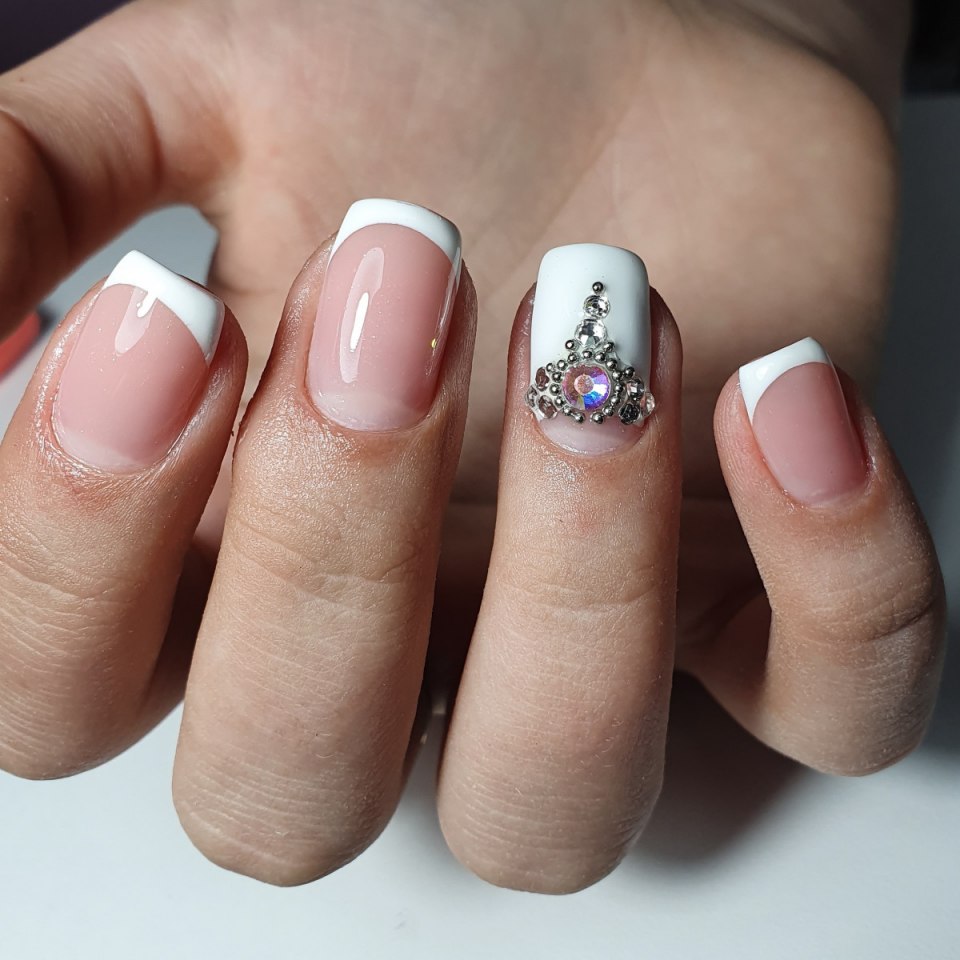 Ногти на торжественный случай