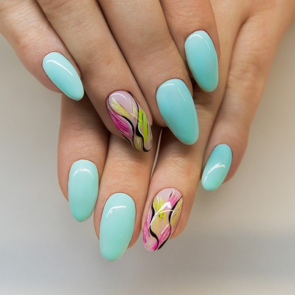 Летний маникюр