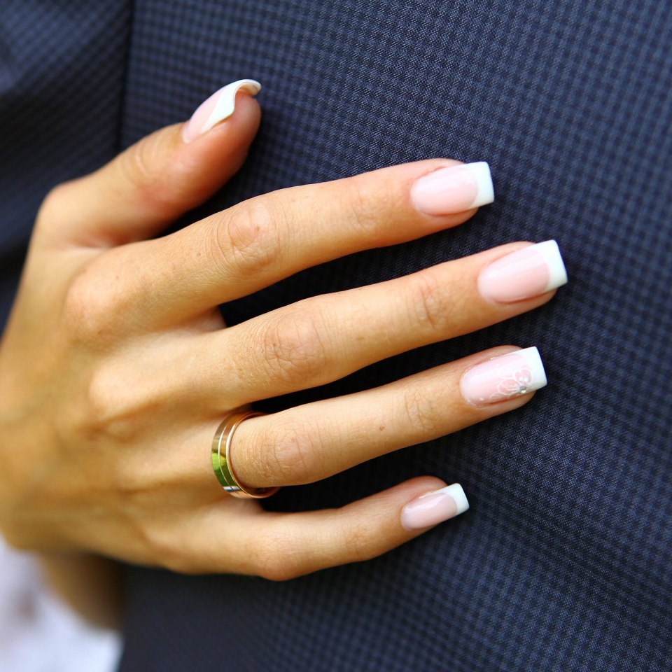 Идеи классического маникюра