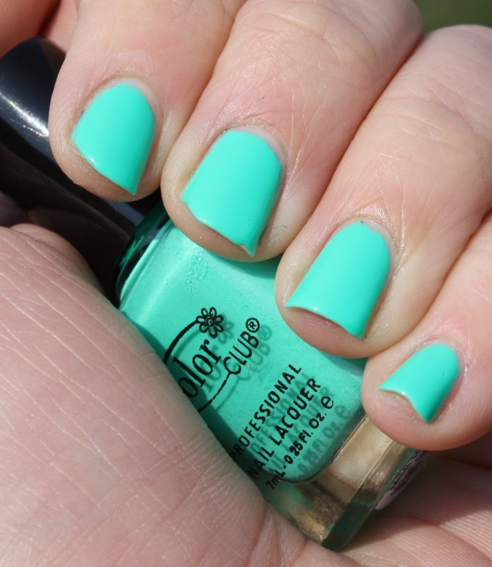 Летний маникюр градиент