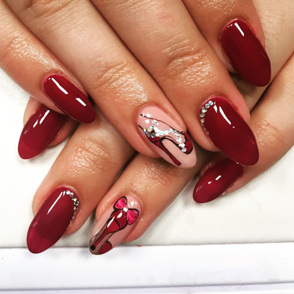 Дизайн ногтей 2021 новинки красные
