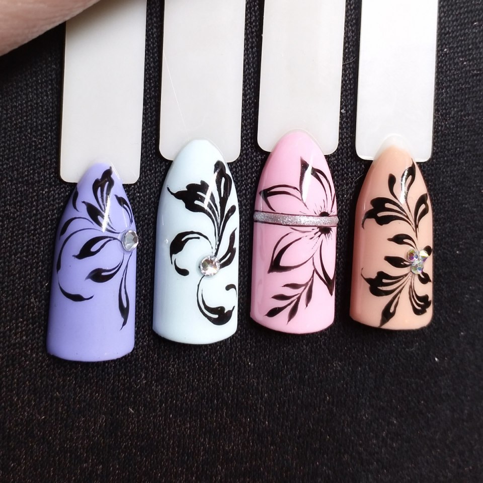 Милые наклейки на ногти