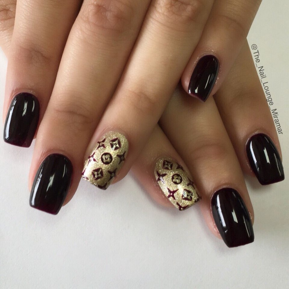 Маникюр Louis Vuitton