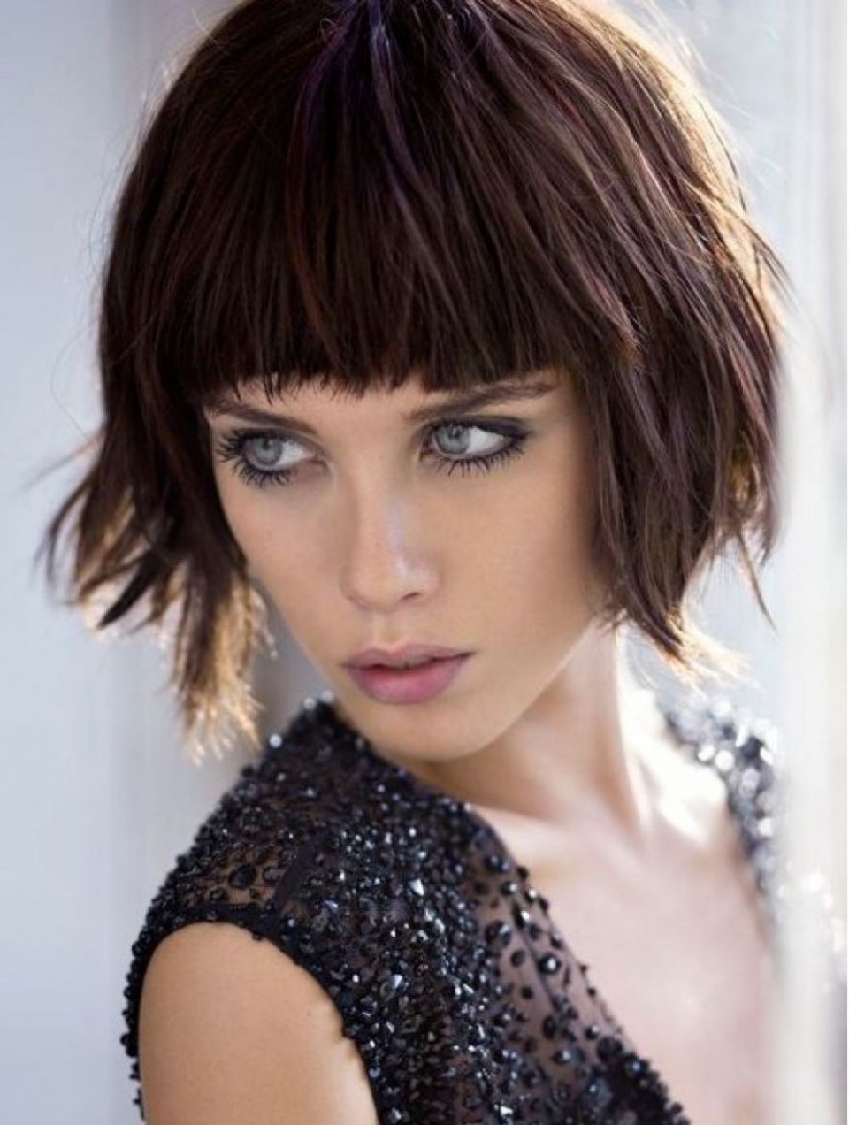 Пикси с короткой челкой