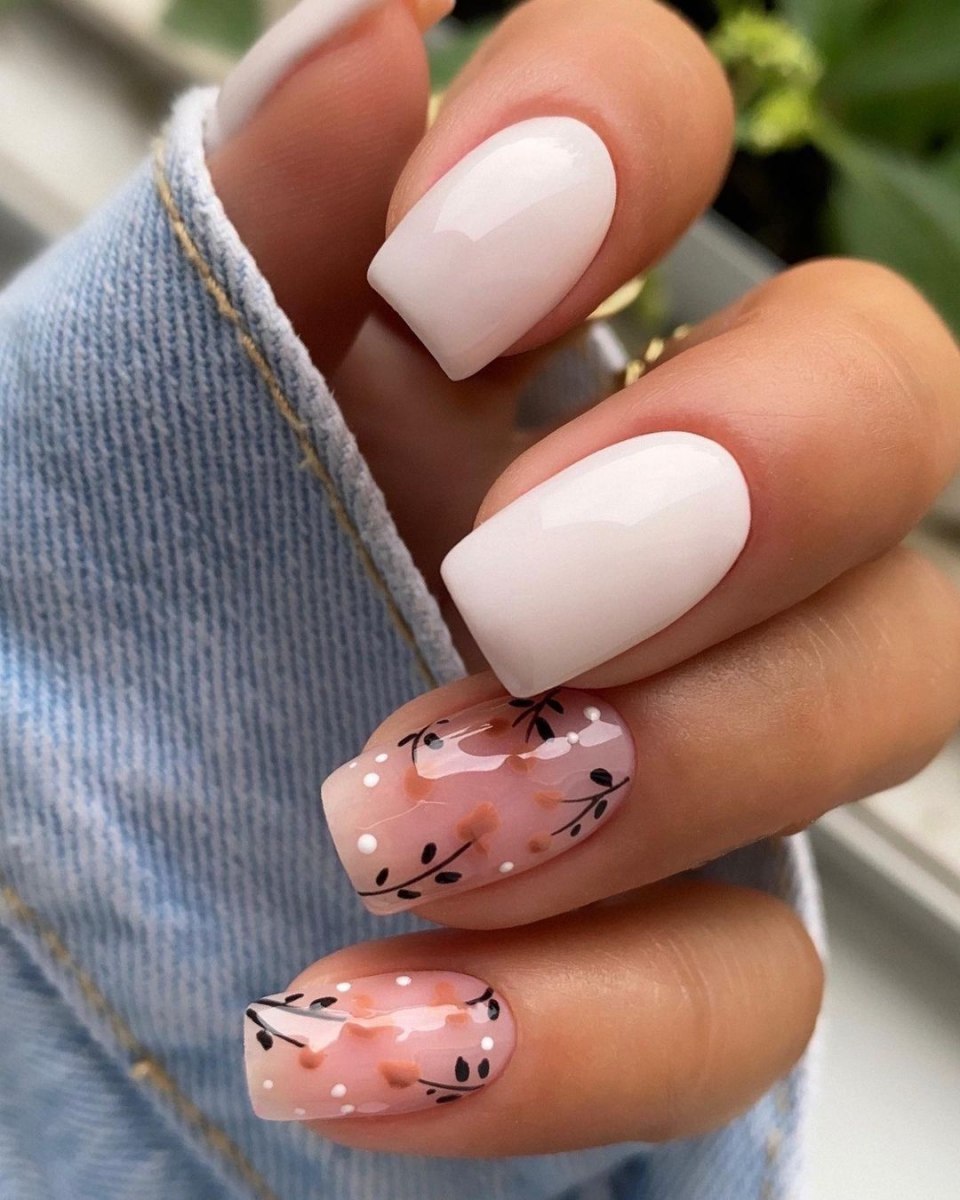 Нюдовый маникюр 2021 квадрат осень