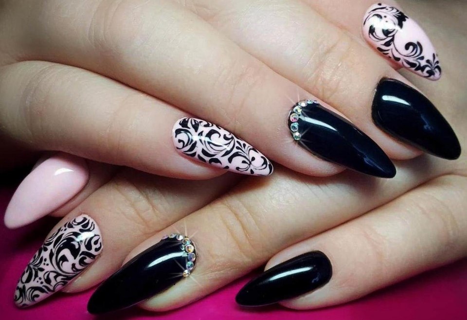 Красивое наращивание ногтей