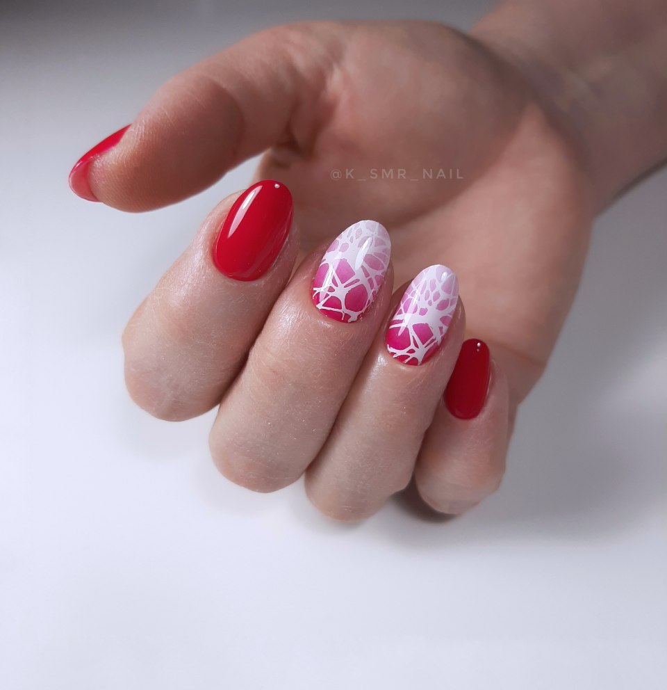 Мастер маникюра