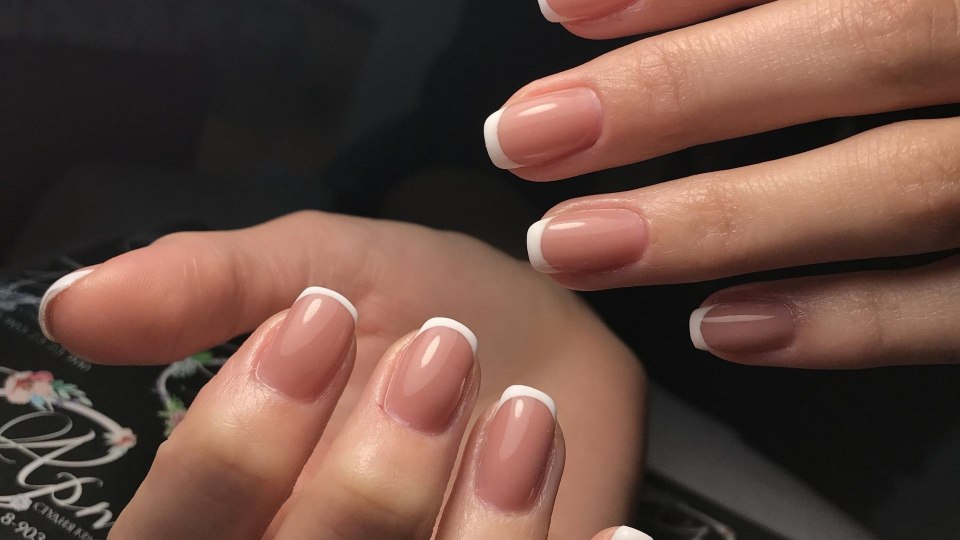 Френч с черным цветом