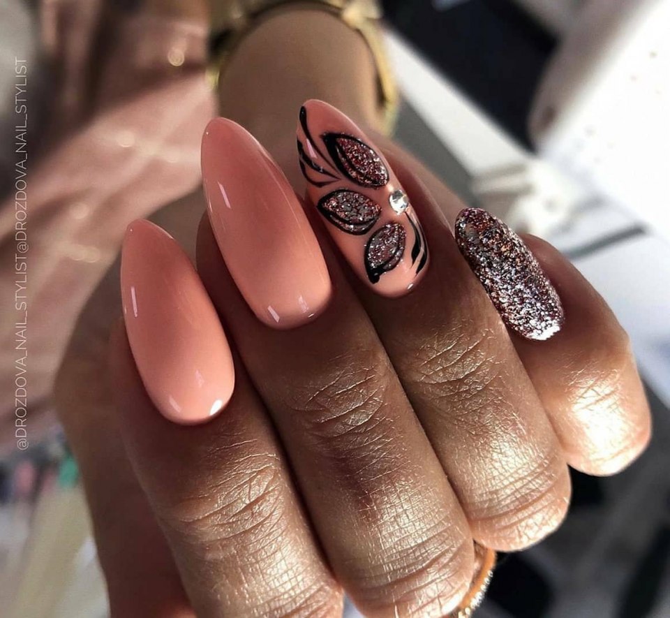 Nail миндаль 2020 тренд