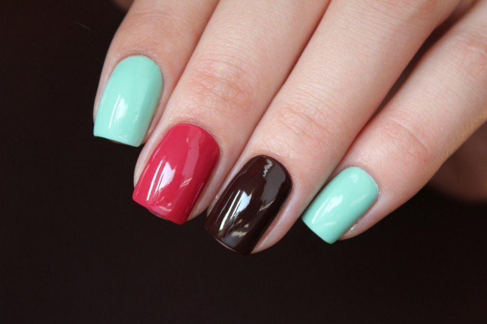 Однотонный маникюр на короткиеиногти