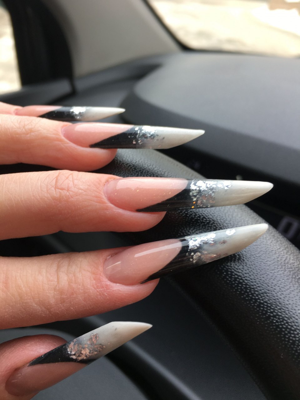 Выкладной френч белый 2020