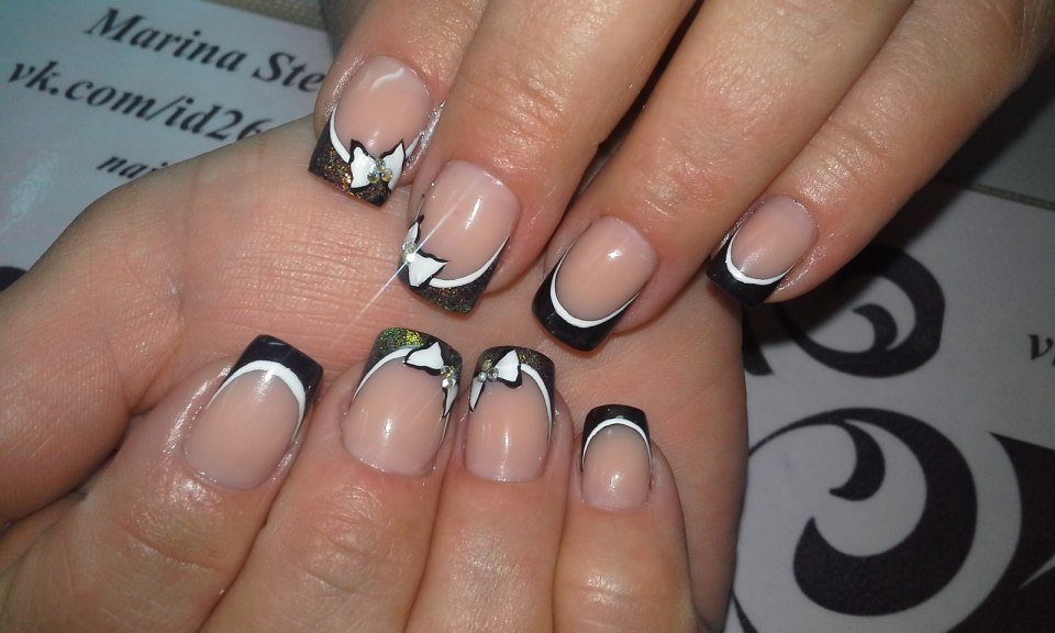 Френч с черной окантовкой