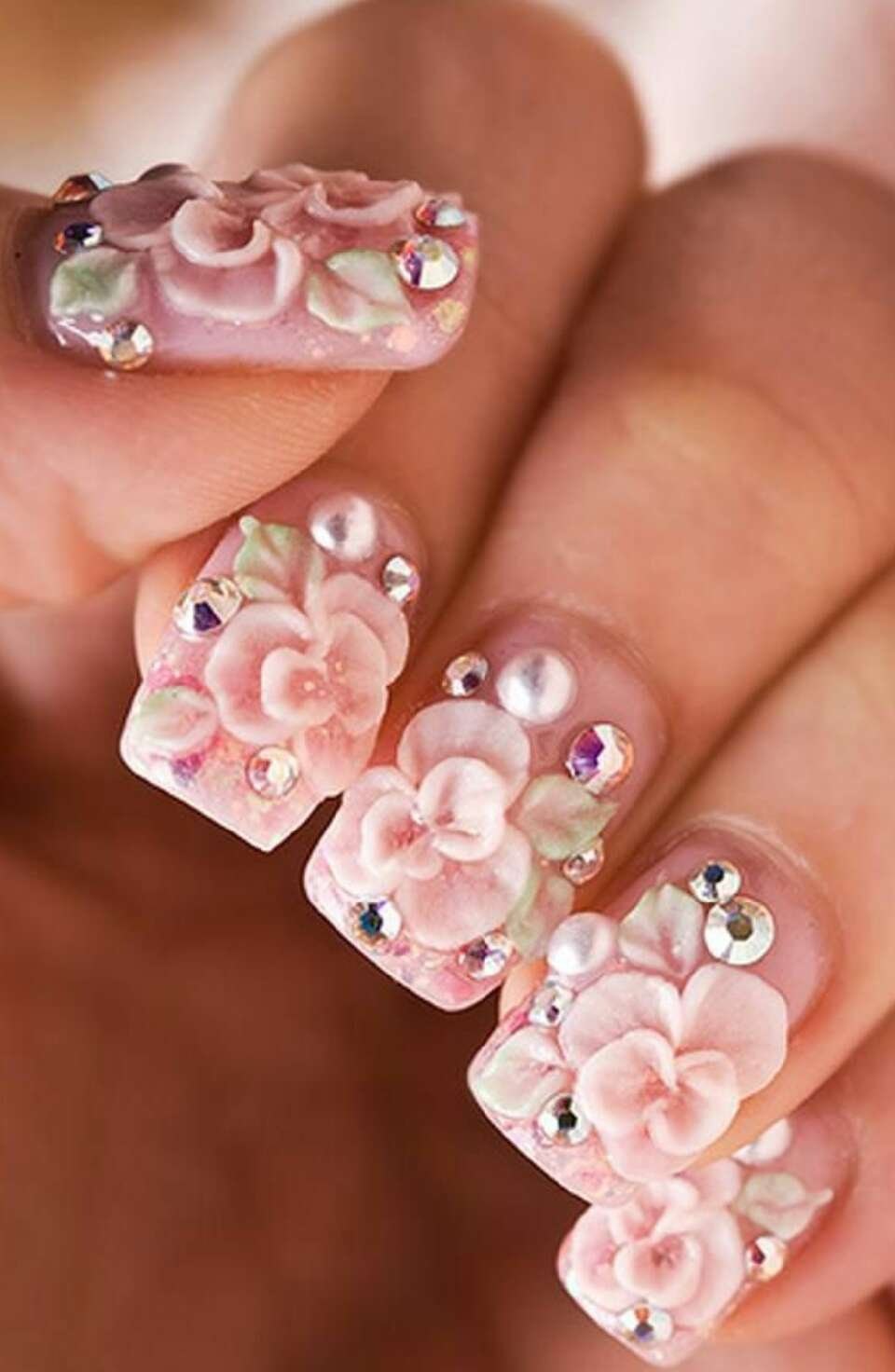 Красивый маникюр