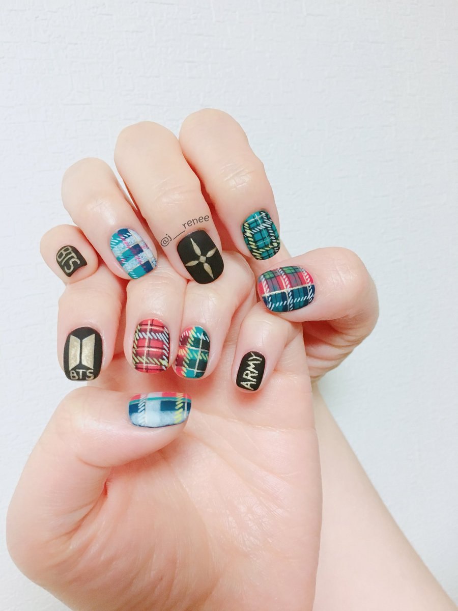 Маникюр БТС АРМИ bt21