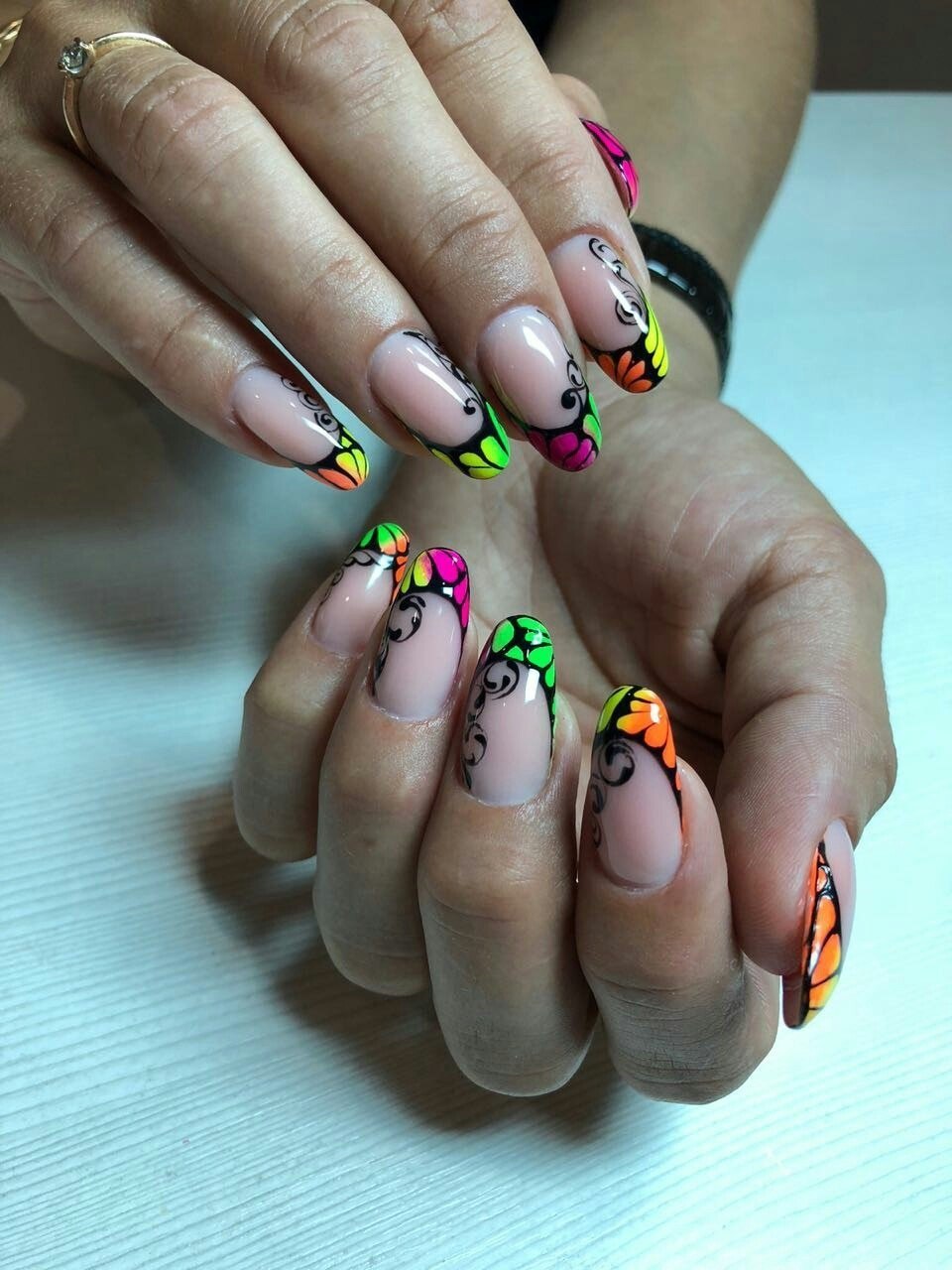 Маникюр гель лаком для начинающих пошагово