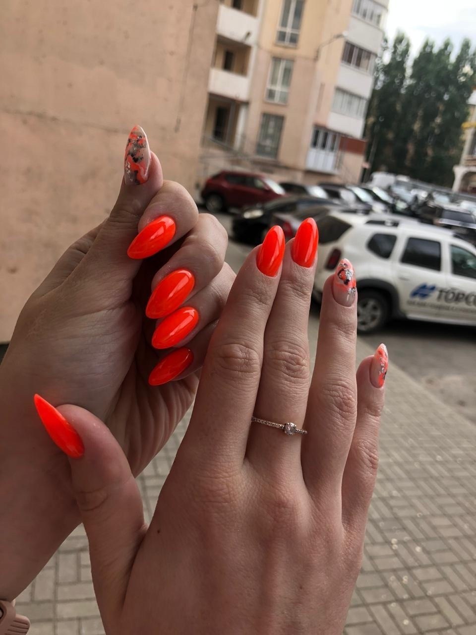 Маникюр для леди с изюминкой
