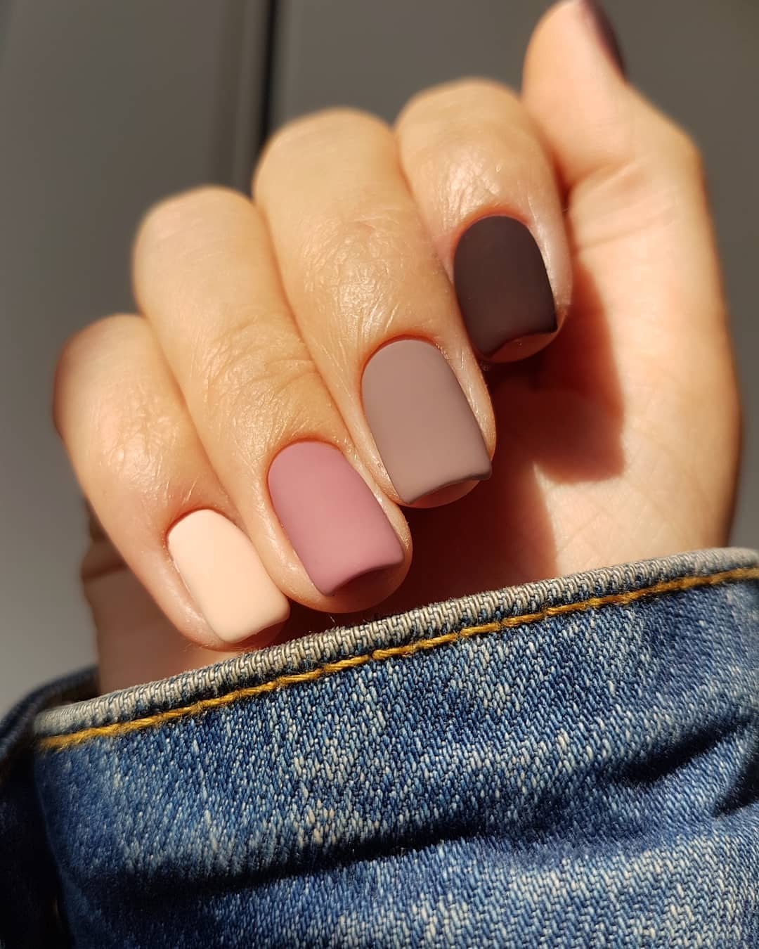 Nail Color For August 2022