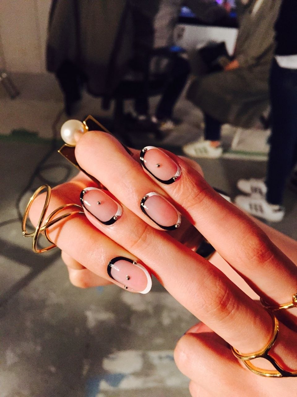 Маникюр зрительно удлиняющий ногти