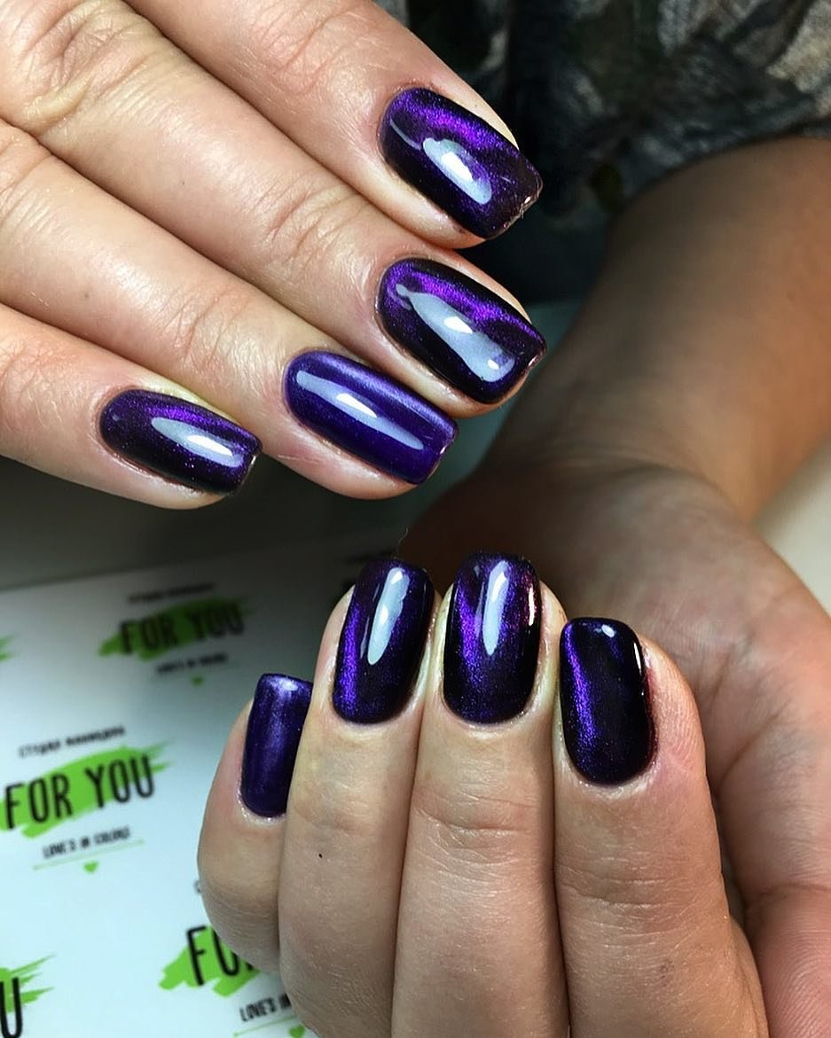 Маникюр кошачий глаз сиреневый