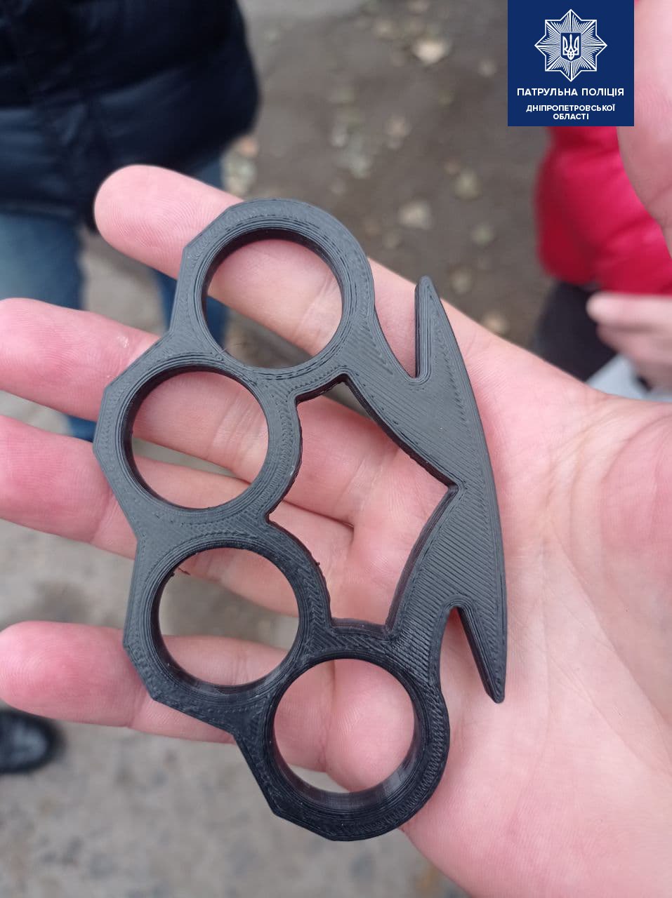 Кастеты для самообороны из металла