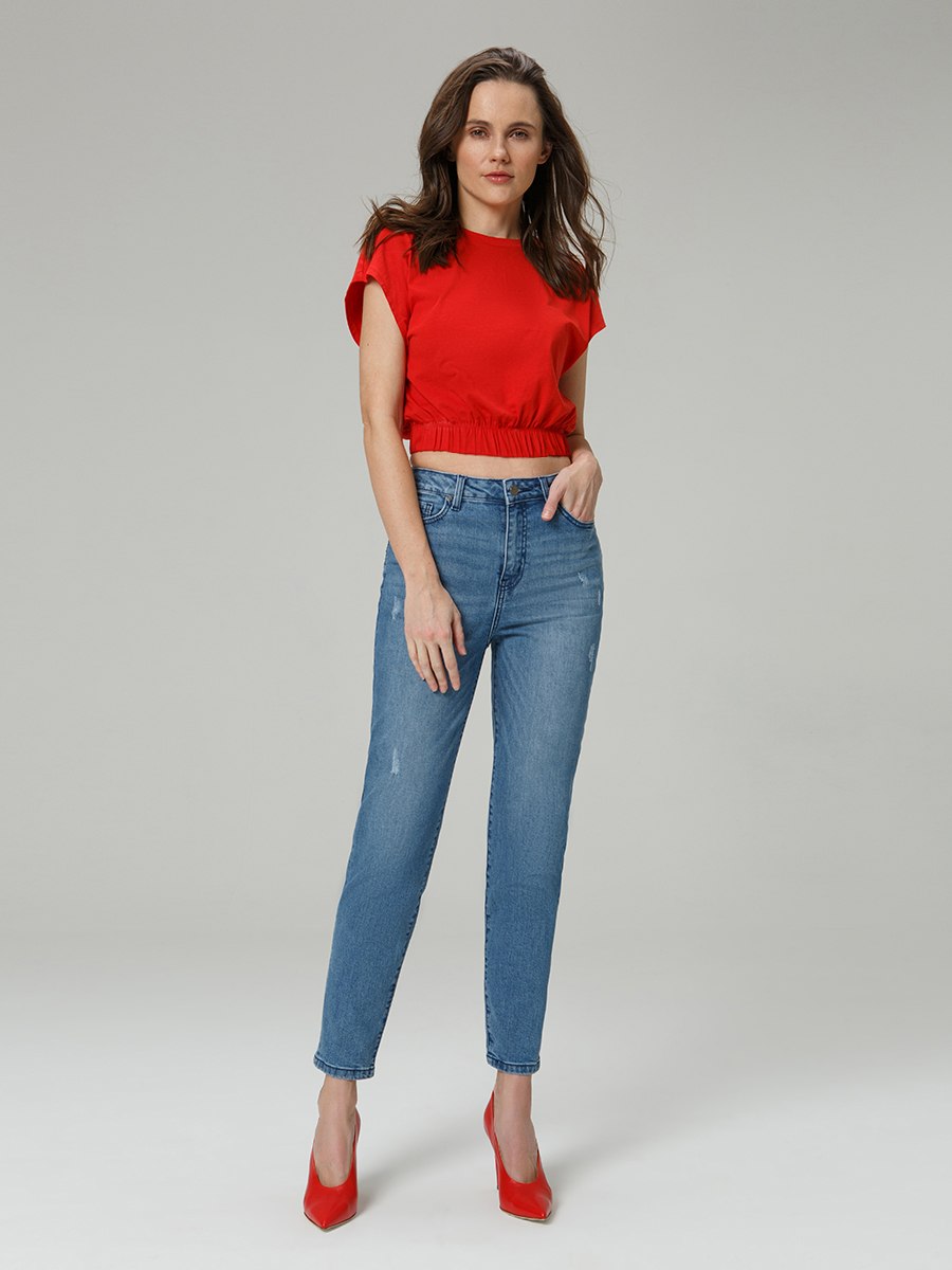 Джинсы мом фит в Zarina