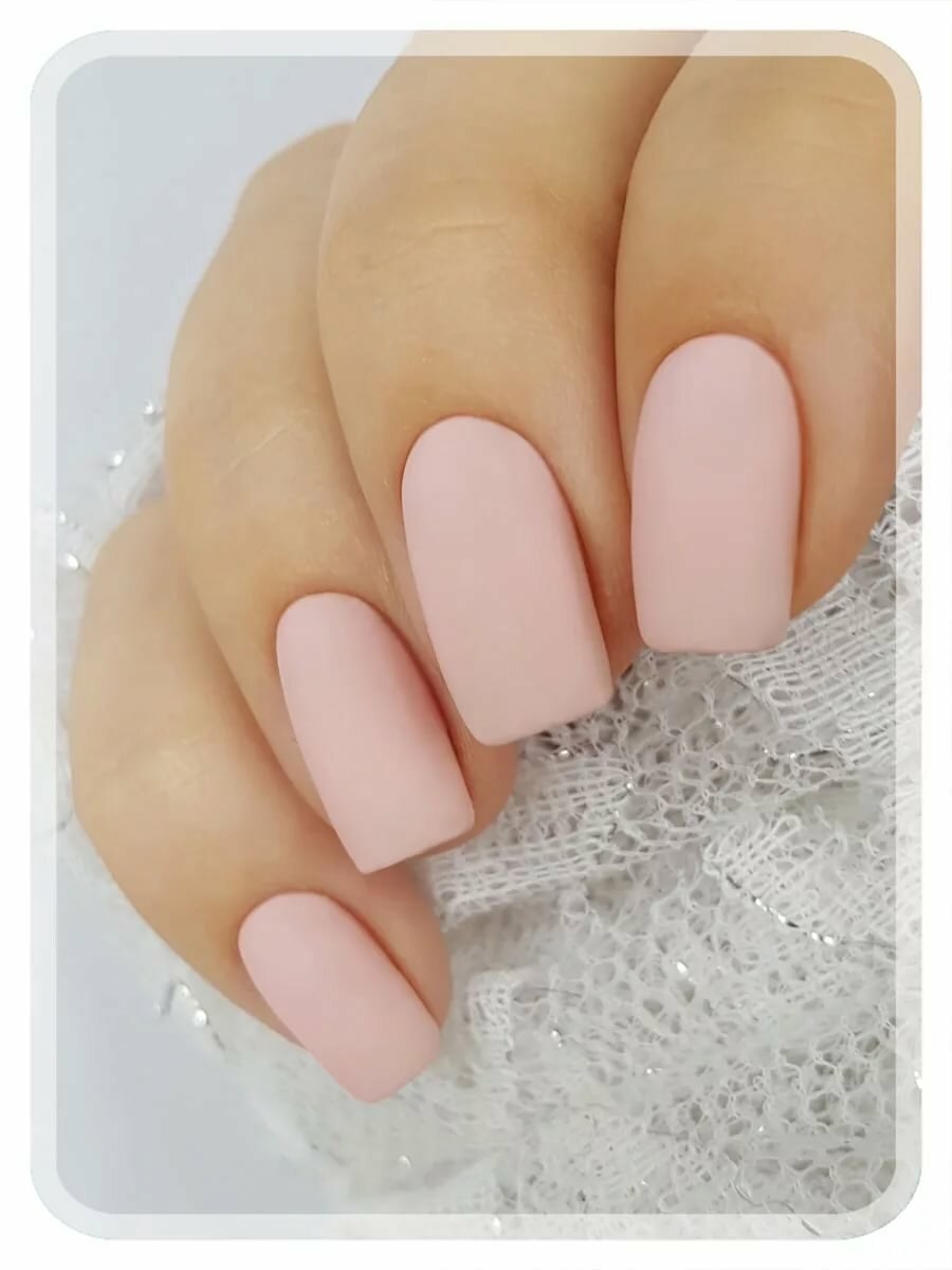 Однотонный маникюр нюд