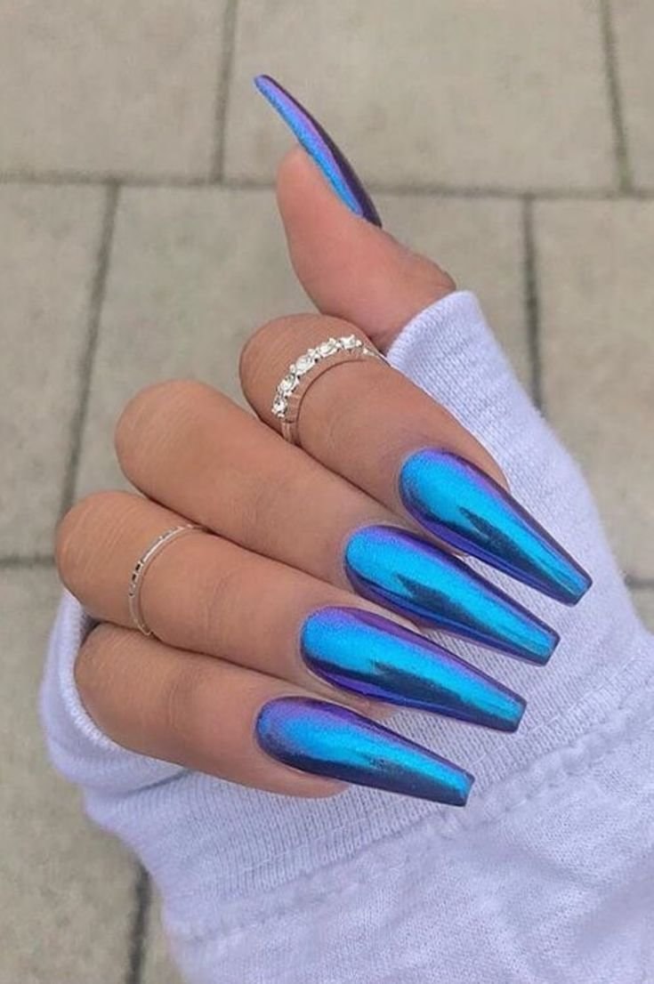 Длинные ногти