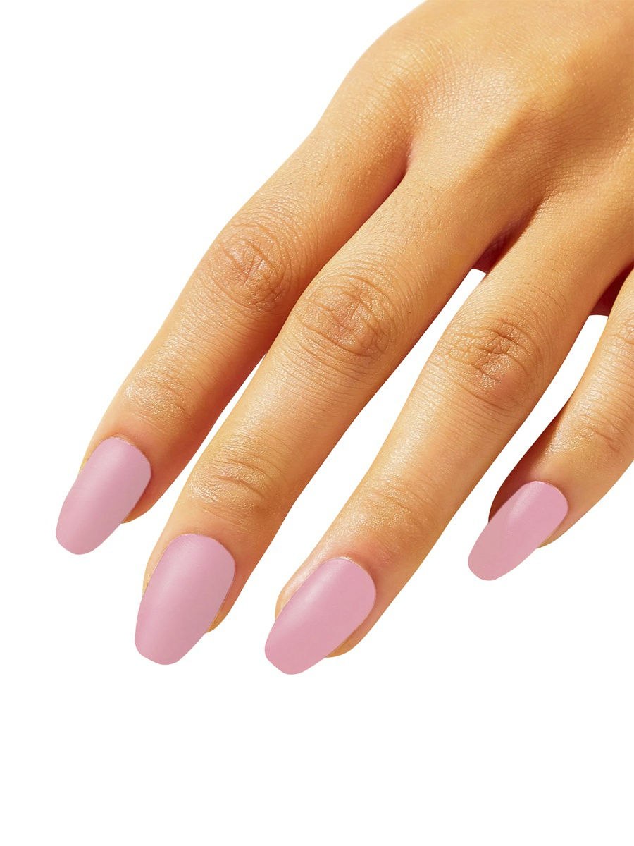 Кайли Дженнер ногти острые