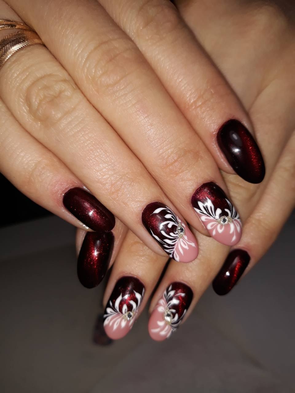 Кошачий глаз лак бордо