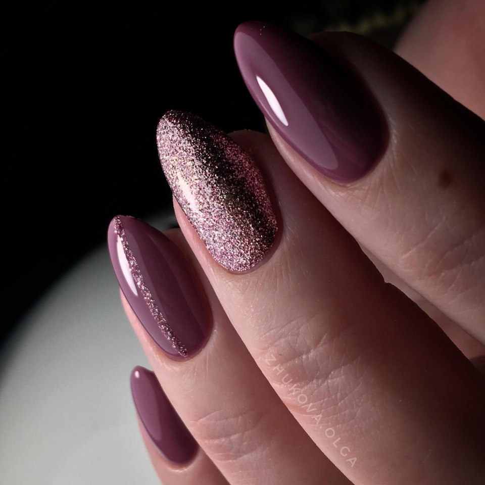 Маникюр 2021 бордо бургунди