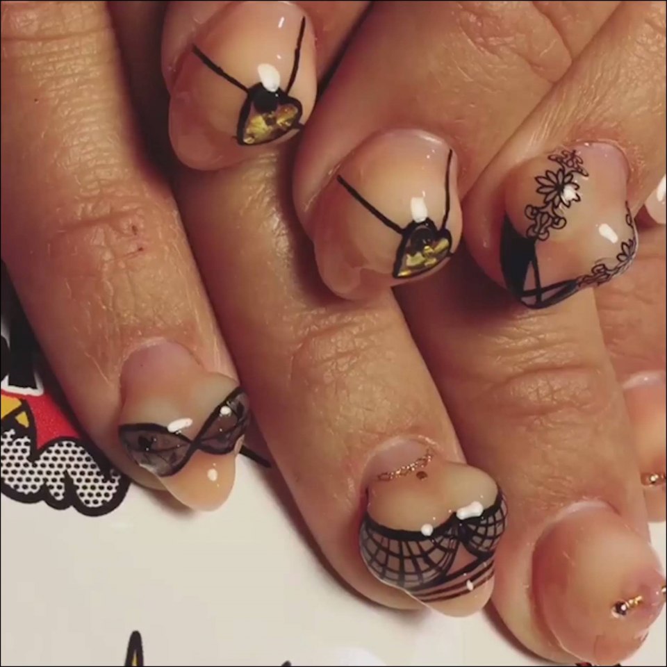 Маникюр на короткие ногти 2021 осень