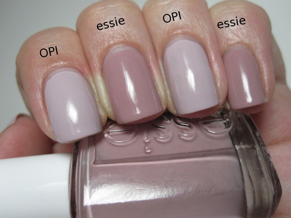 Нюдовый маникюр Essie