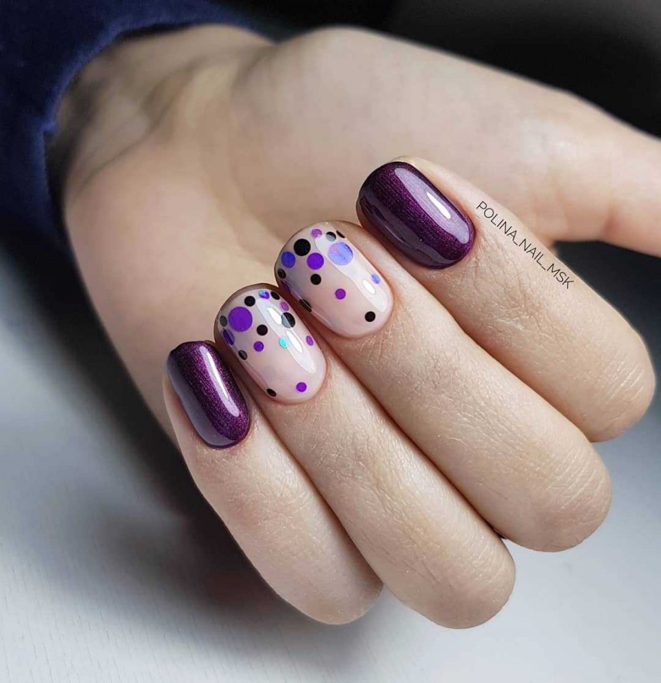 Фиолетовый маникюр на короткие