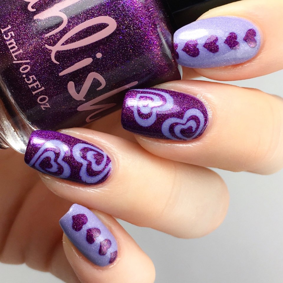 Фиолетовые ногти с сердечком