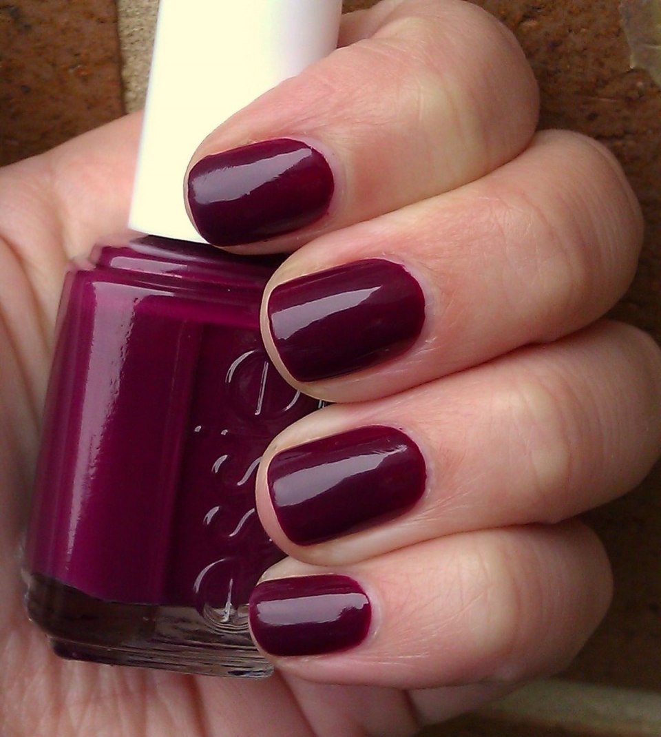 Essie Bahama mama